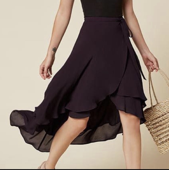 Reformation Saddie Wrap Skirt - Picture 1 of 5